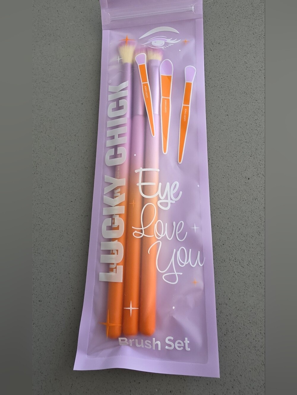 Lucky Chick | "Eye Love You" 3-brush Set NIB